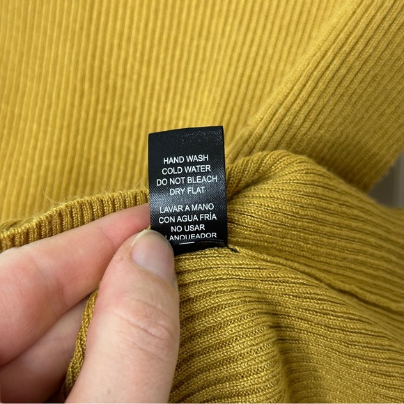 Turtleneck Sweater | Women's Size L Mustard Yellow Pullover Fashion Nova Top - Picture 6 of 10